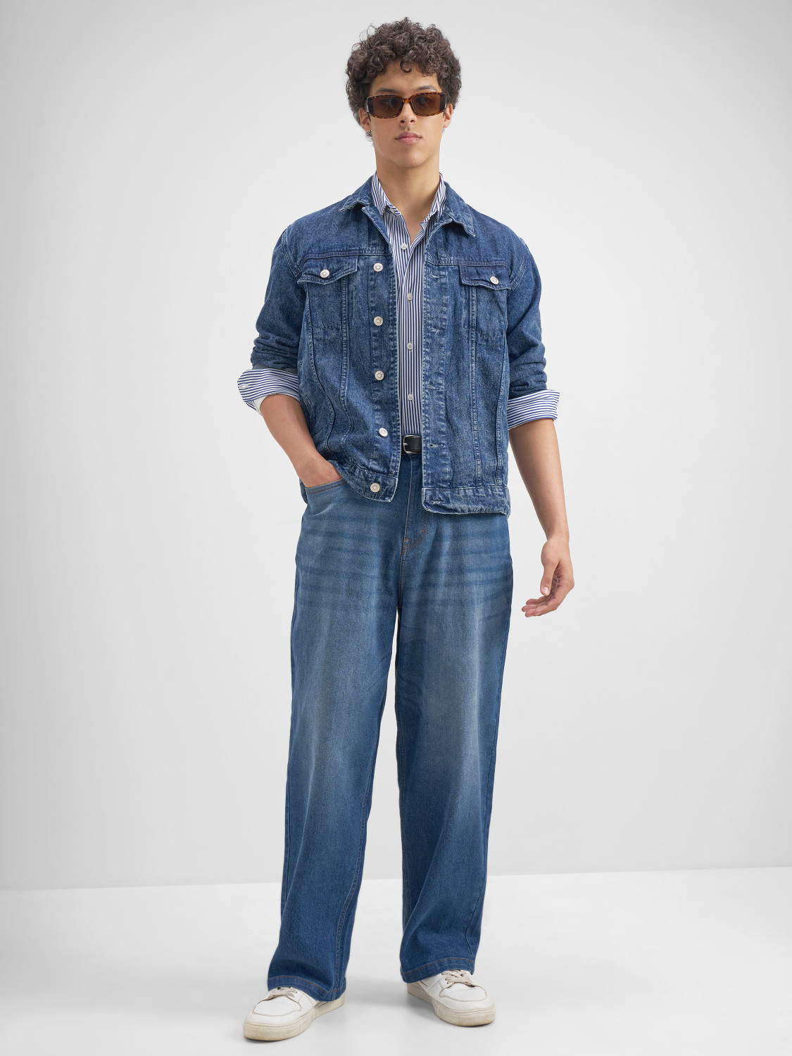Image of HIGHLANDER Loose Fit Men Blue Jeans