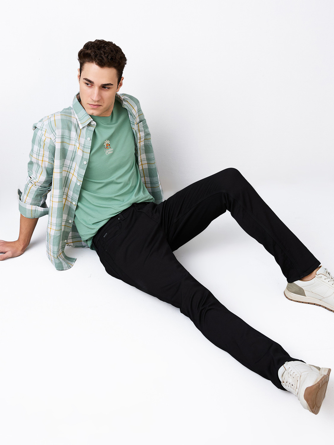 Image of Spykar Slim Men Black Jeans