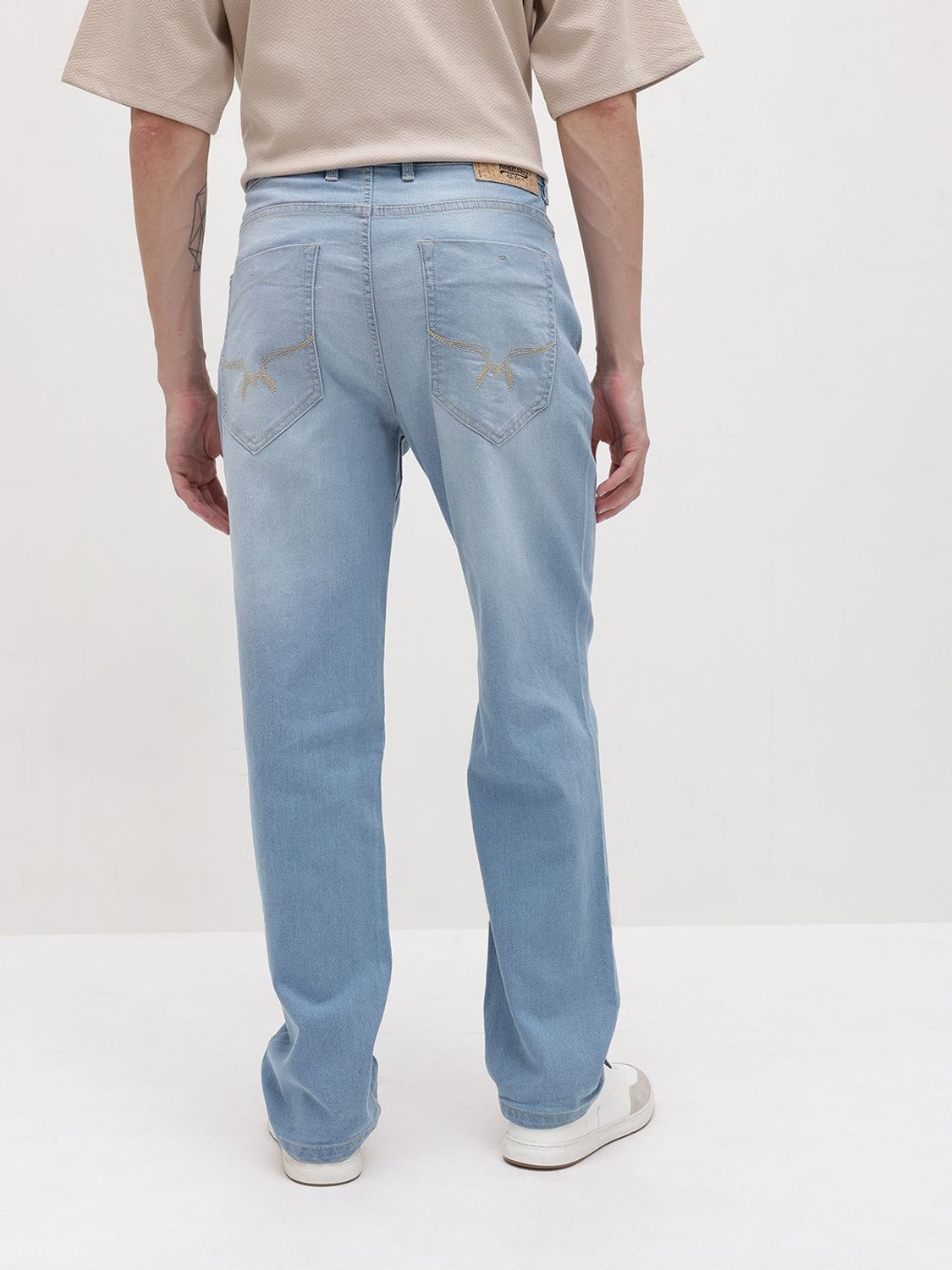 Image of Roadster Straight Fit Men Blue Jeans