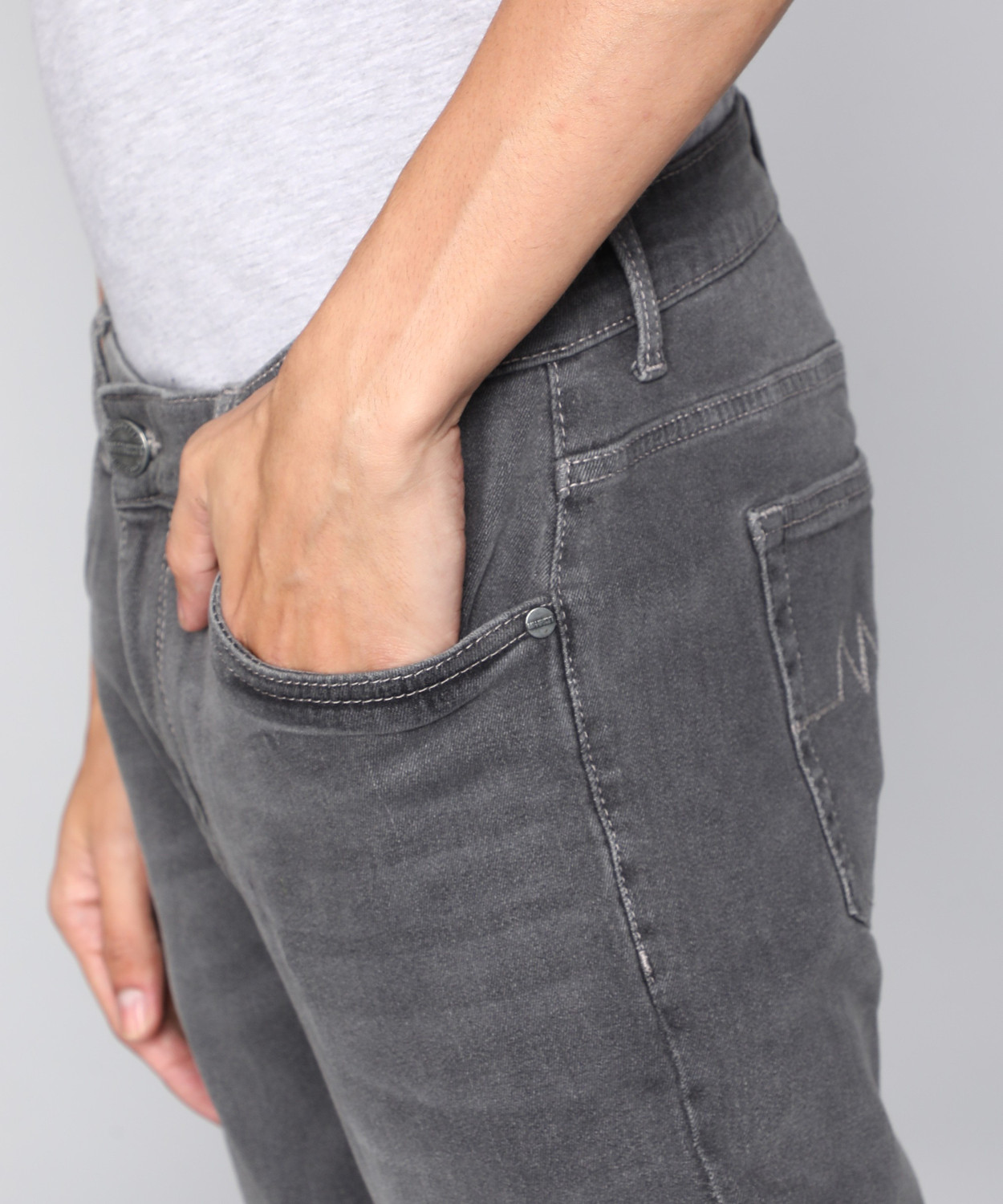 Image of METRONAUT by Flipkart Slim Men Grey Jeans