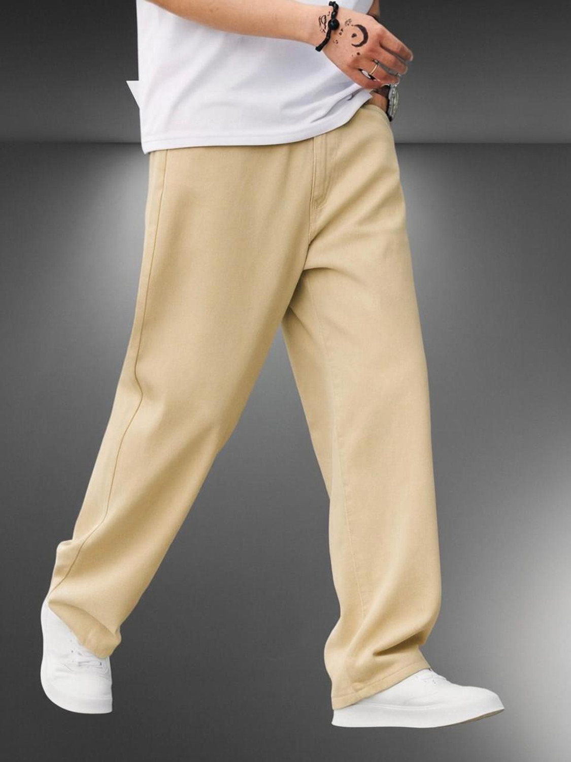 Image of DASHING FIT Loose Fit Men Beige Jeans