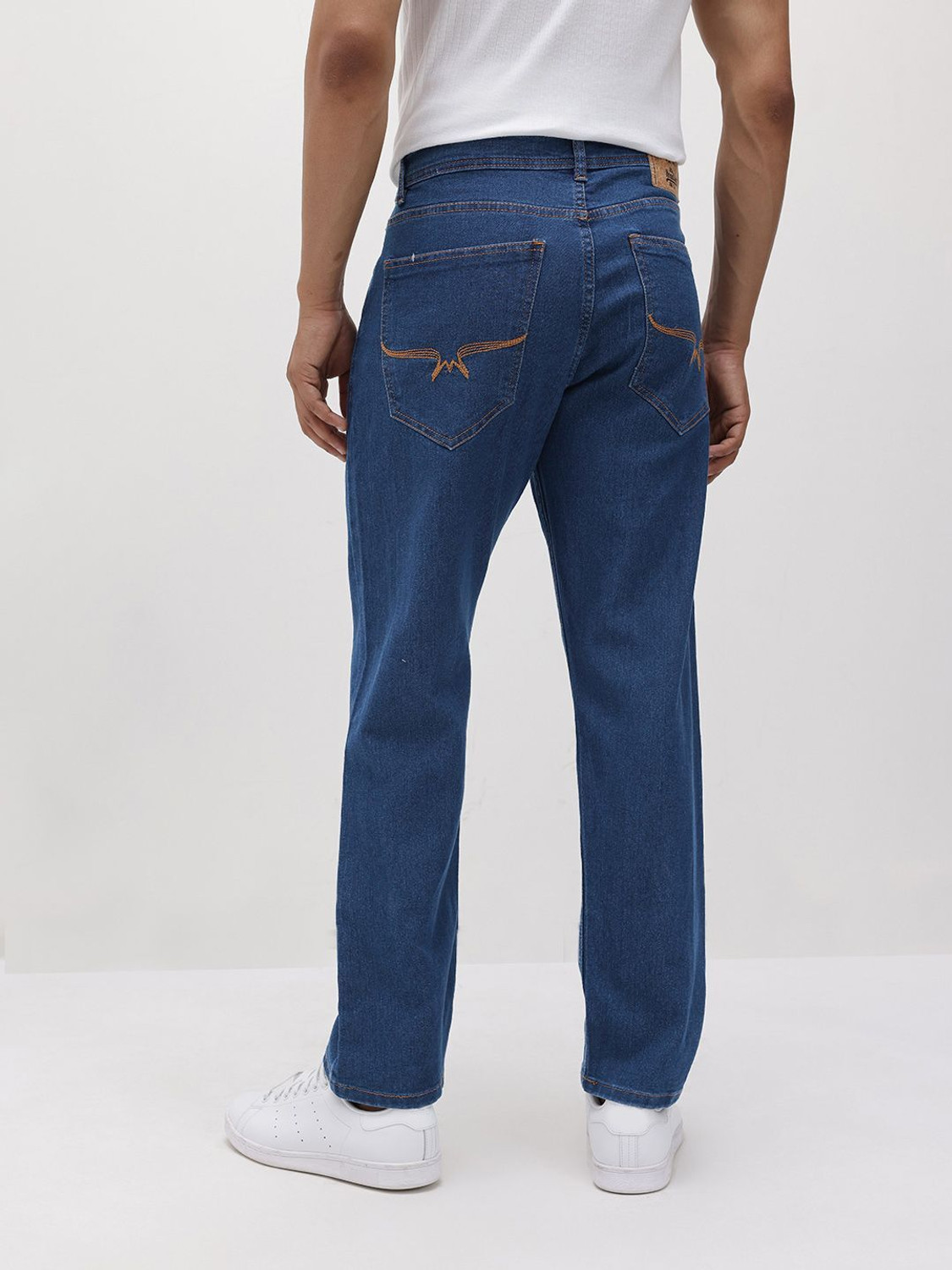 Image of Roadster Relaxed Fit Men Blue Jeans