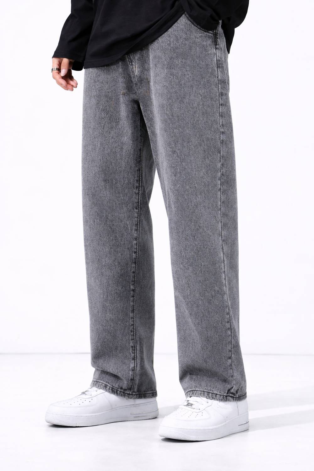 HIGH DENIM Straight Fit Men Grey Jeans - Image 4