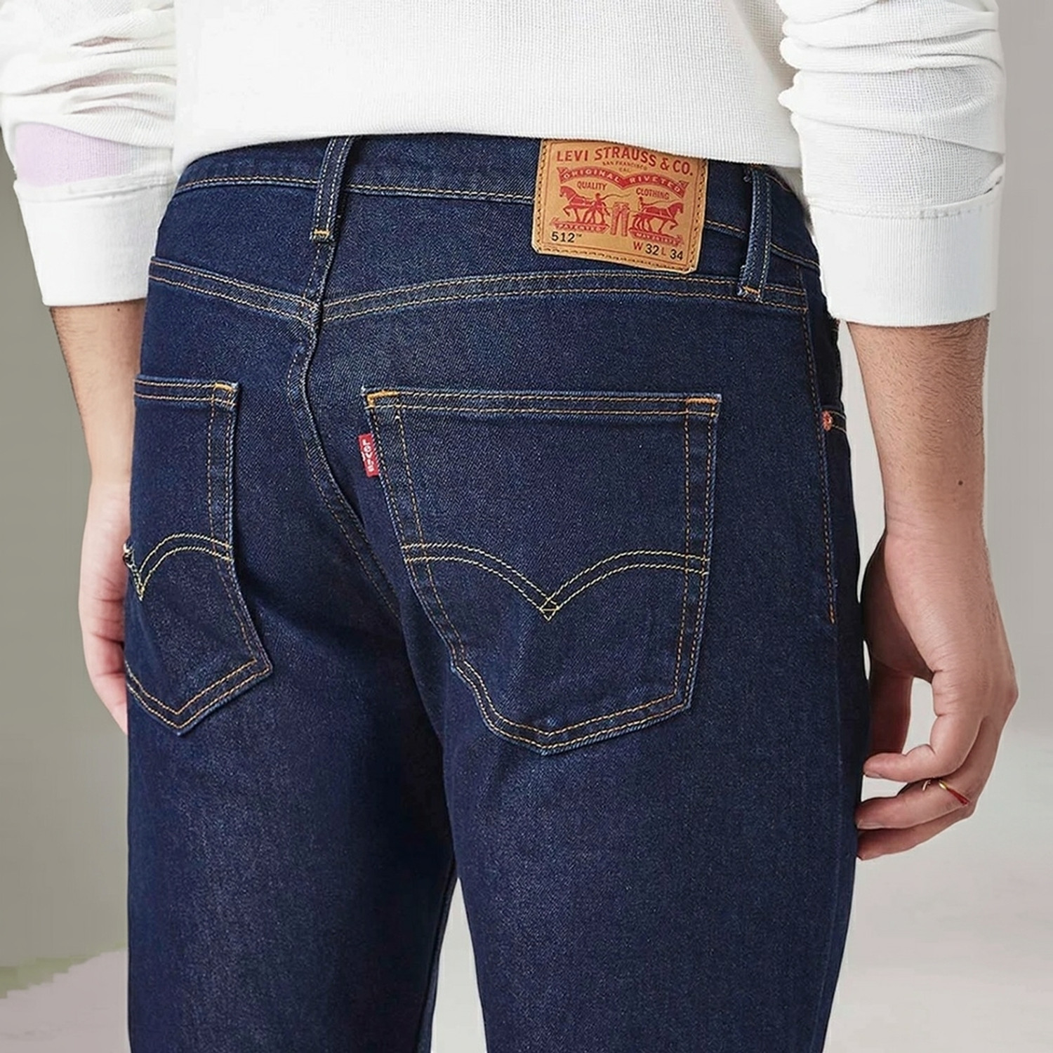 Image of LEVI'S Tapered Fit Men Blue Jeans