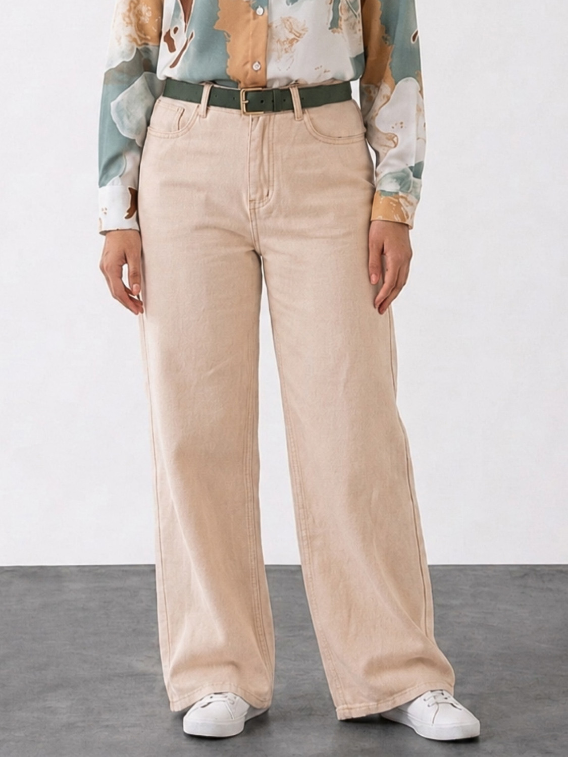 Image of Z&ZENTLY Baggy Fit Women Beige Jeans