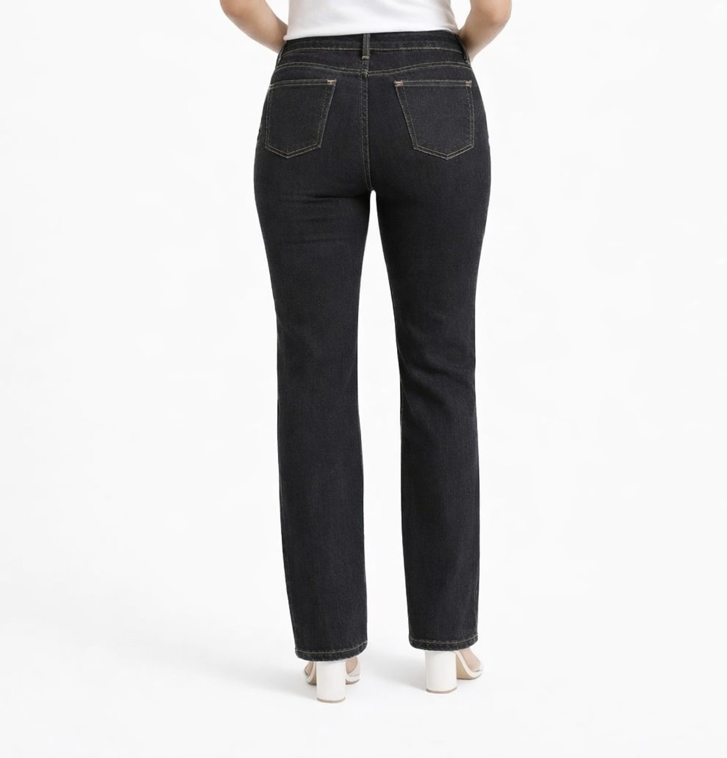 Image of RUFFKUT Women Loose Fit Mid Rise Black Jeans