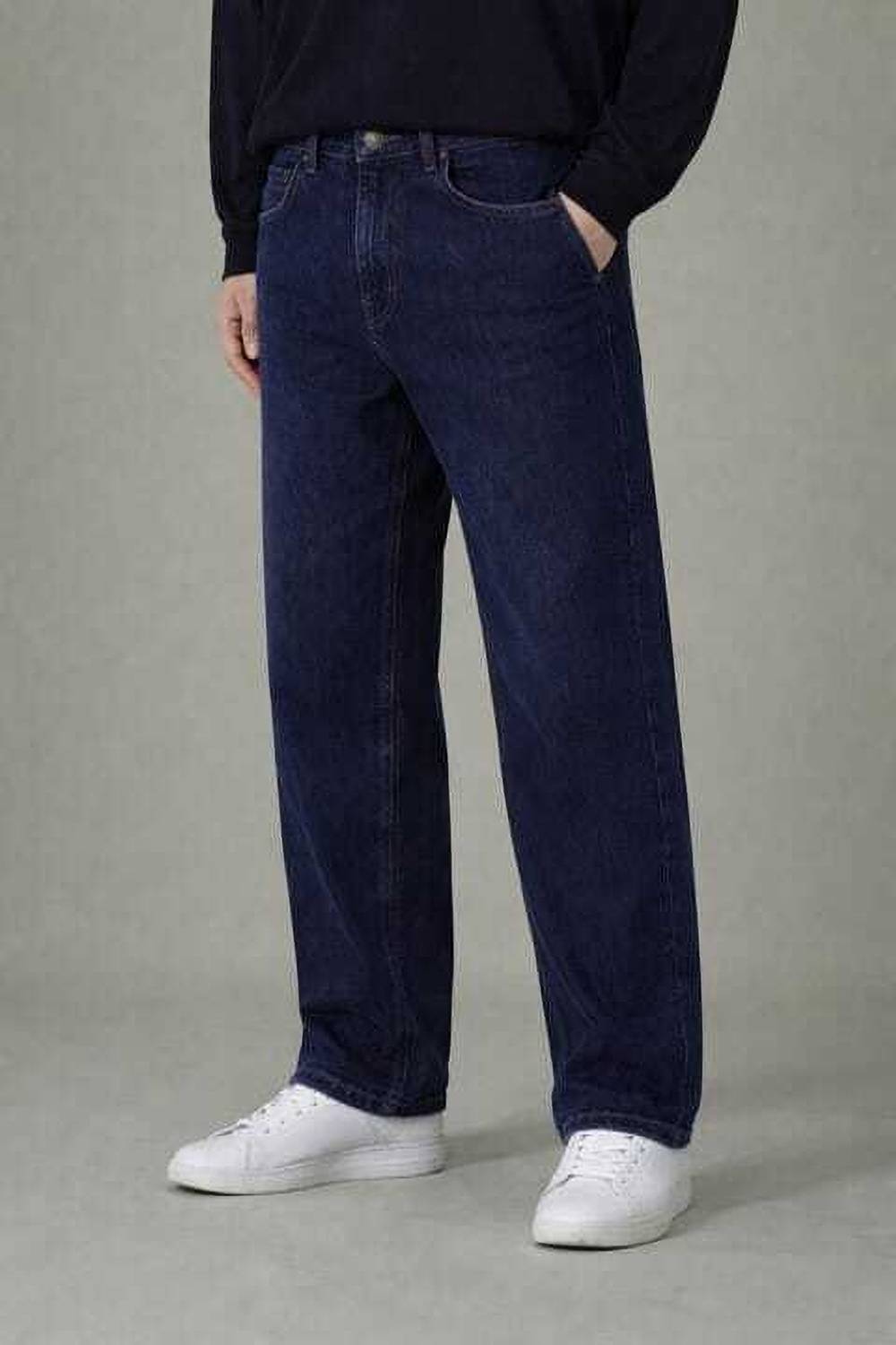 Men Straight Fit Mid Rise Dark Blue Jeans - Image 3