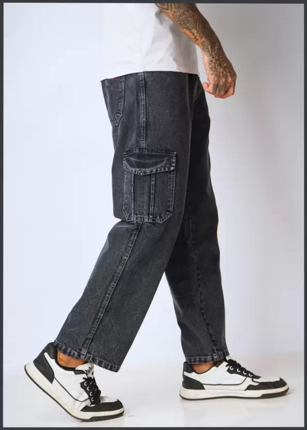 Image of Playfeel Relaxed Fit Men Dark Grey Jeans