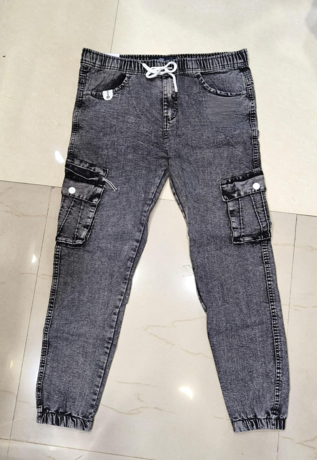 Image of MAPRAHI1 Jogger Fit Men Grey Jeans