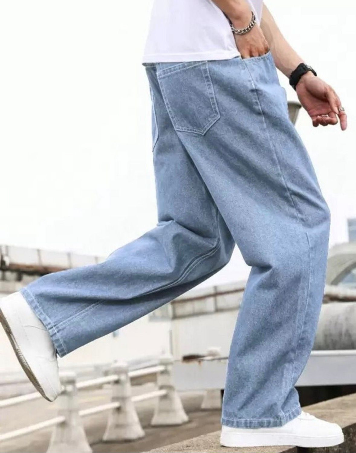 Image of SELL4U Straight Fit Men Light Blue Jeans