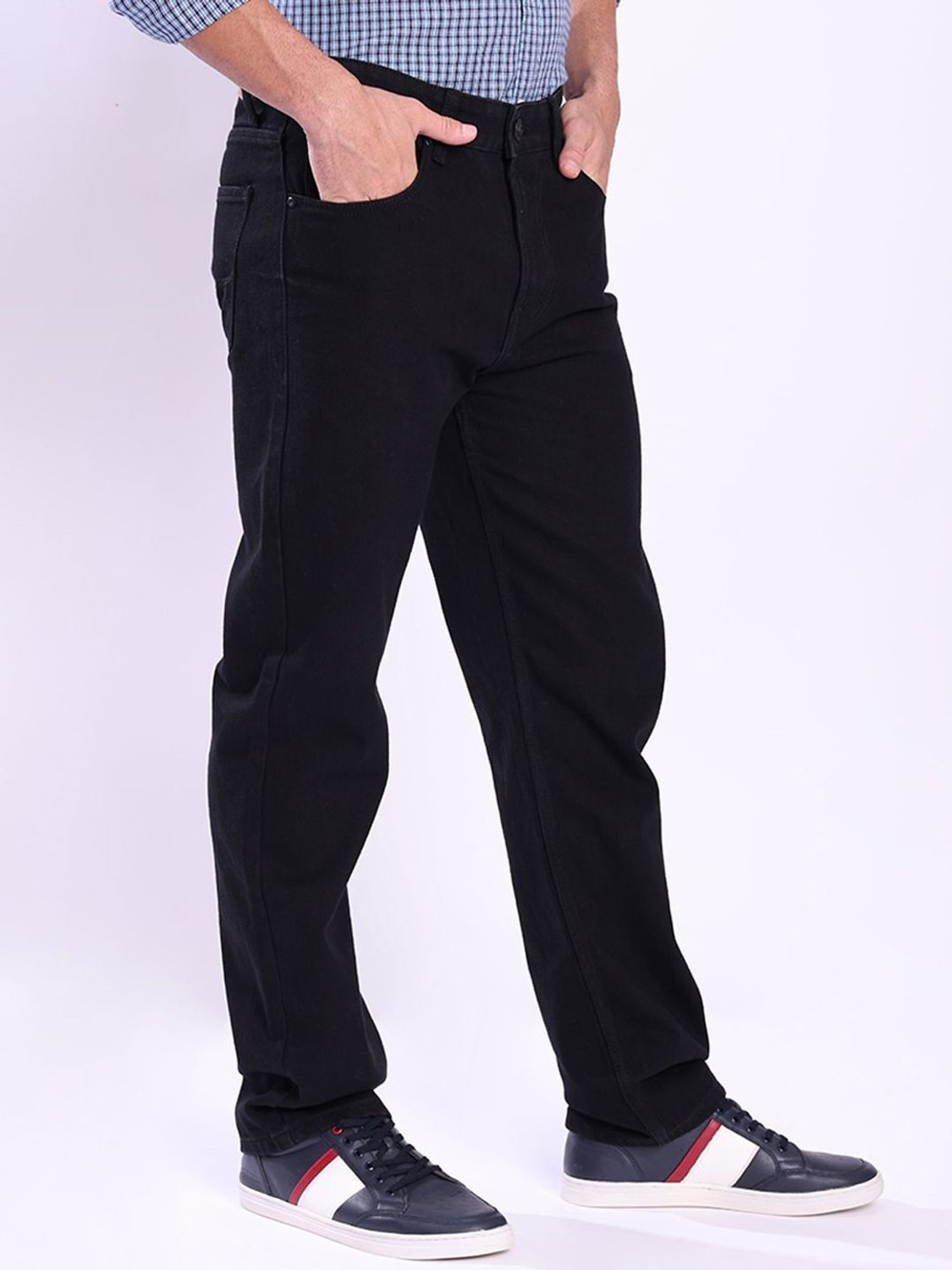 Image of Roadster Relaxed Fit Men Black Jeans
