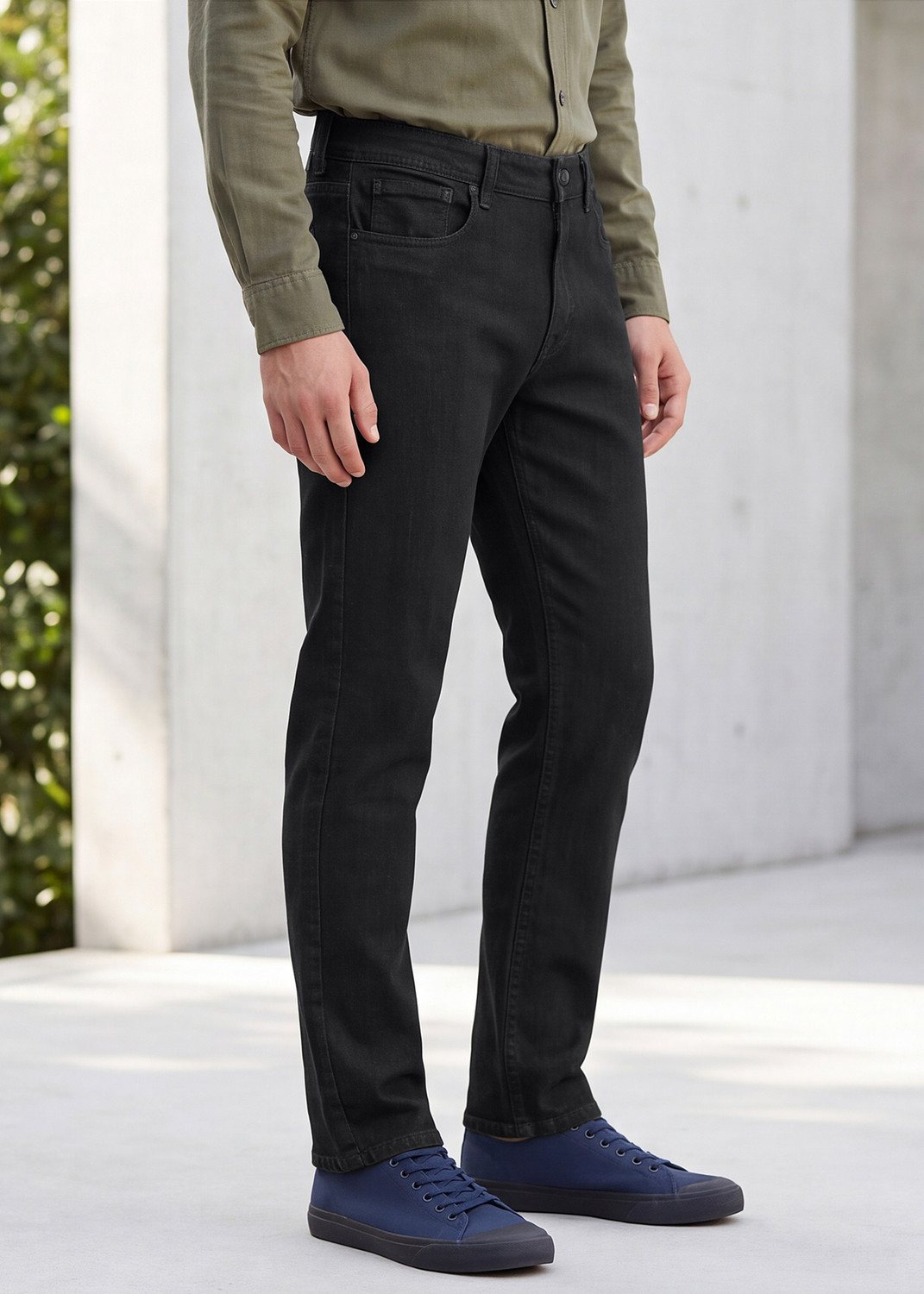 Image of INTEGRITI Men Straight Fit Mid Rise Black Jeans