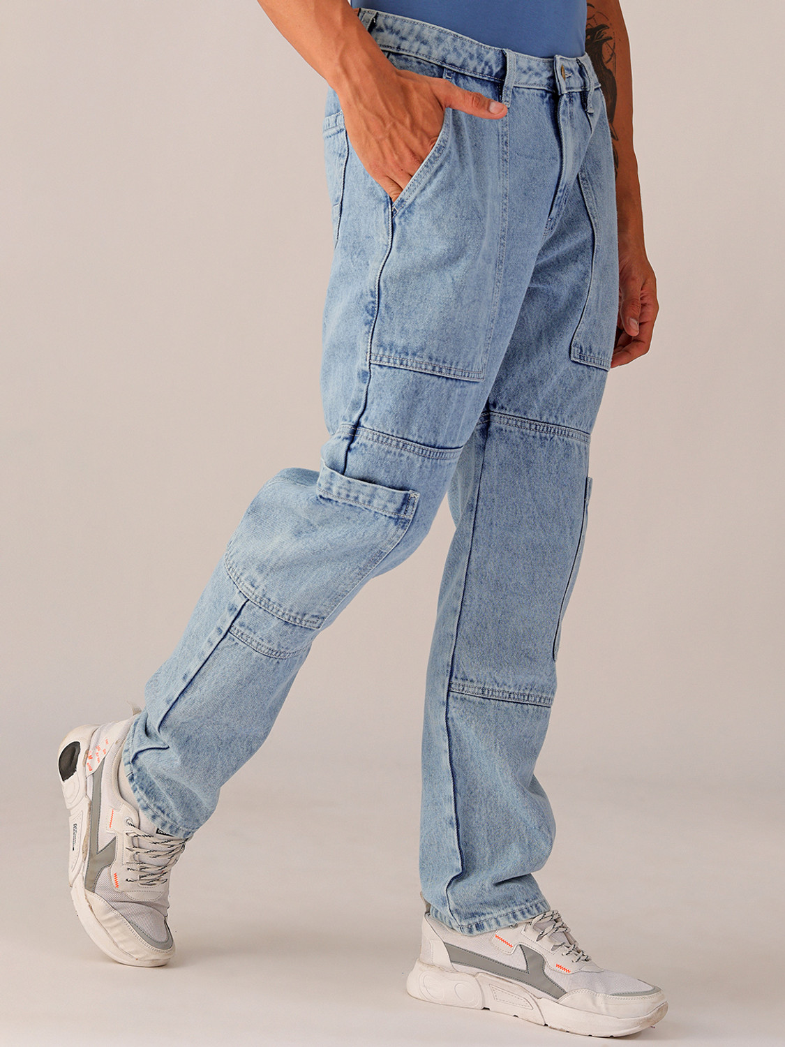 Image of The Indian Garage Co. Relaxed Fit Men Blue Jeans