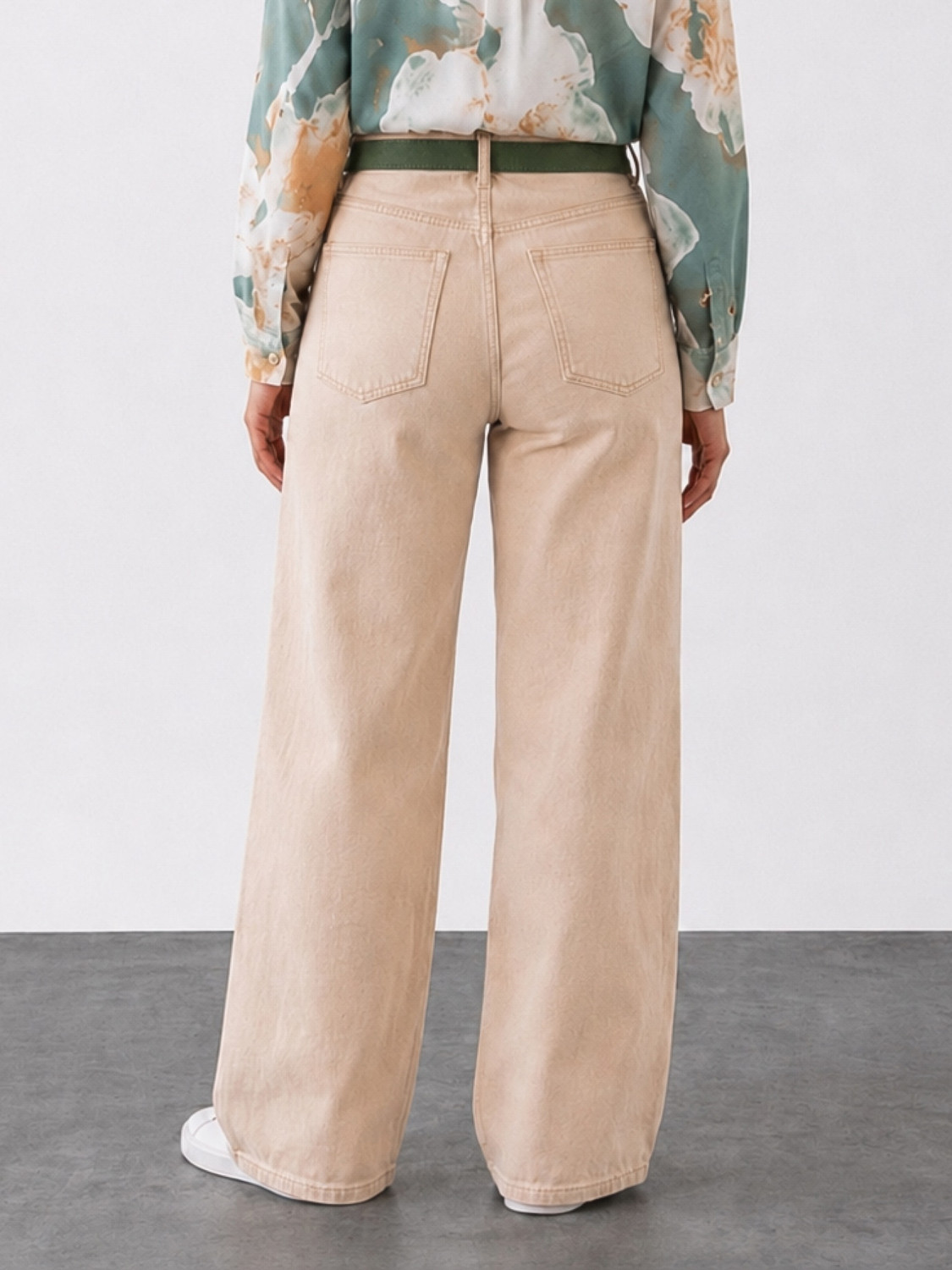 Image of Z&ZENTLY Baggy Fit Women Beige Jeans