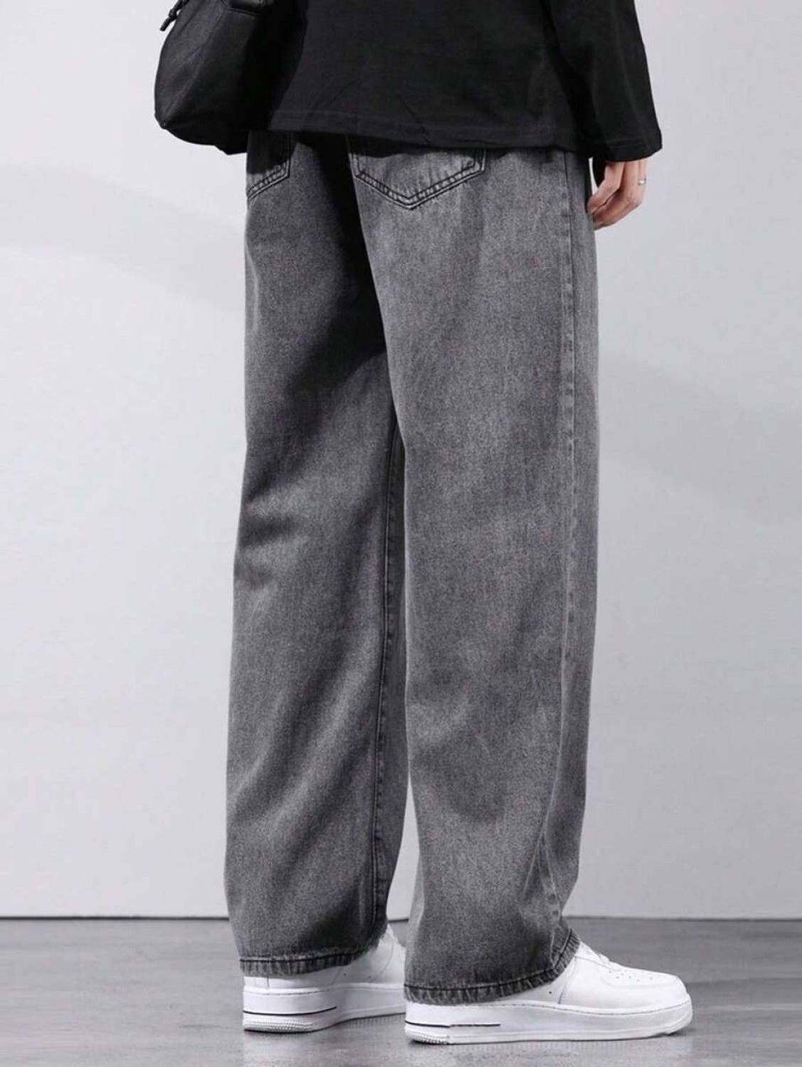 MEIXN Loose Fit Grey Jeans for Men - Image 2