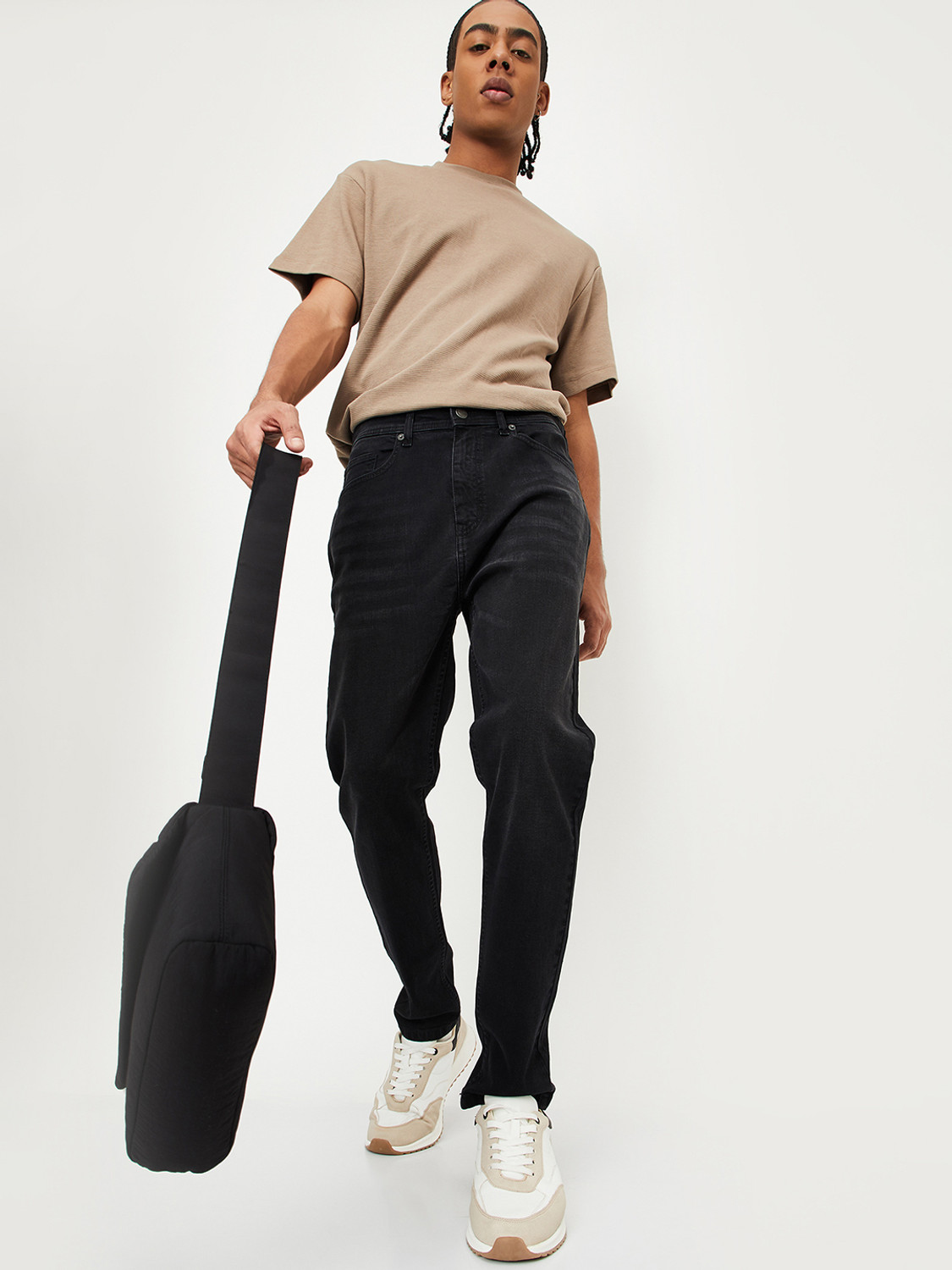 Image of MAX Regular Men Black Jeans