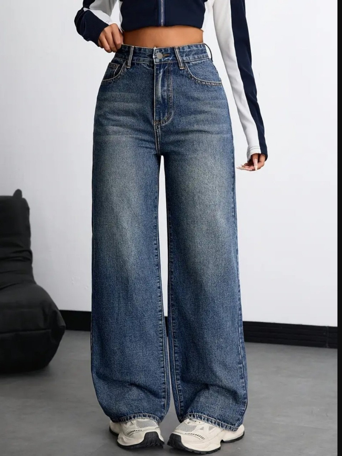 Image of VK Fashion Straight Fit Women Blue Jeans