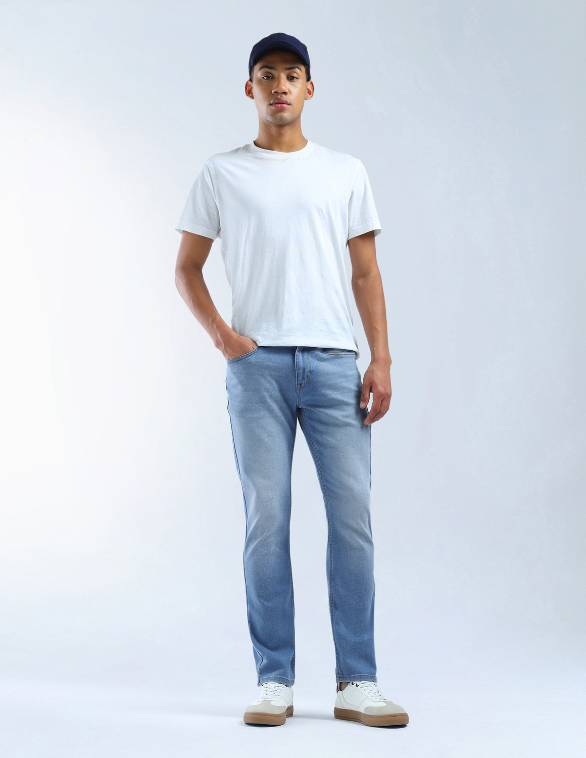 Image of FLYING MACHINE Straight Fit Men Blue Jeans