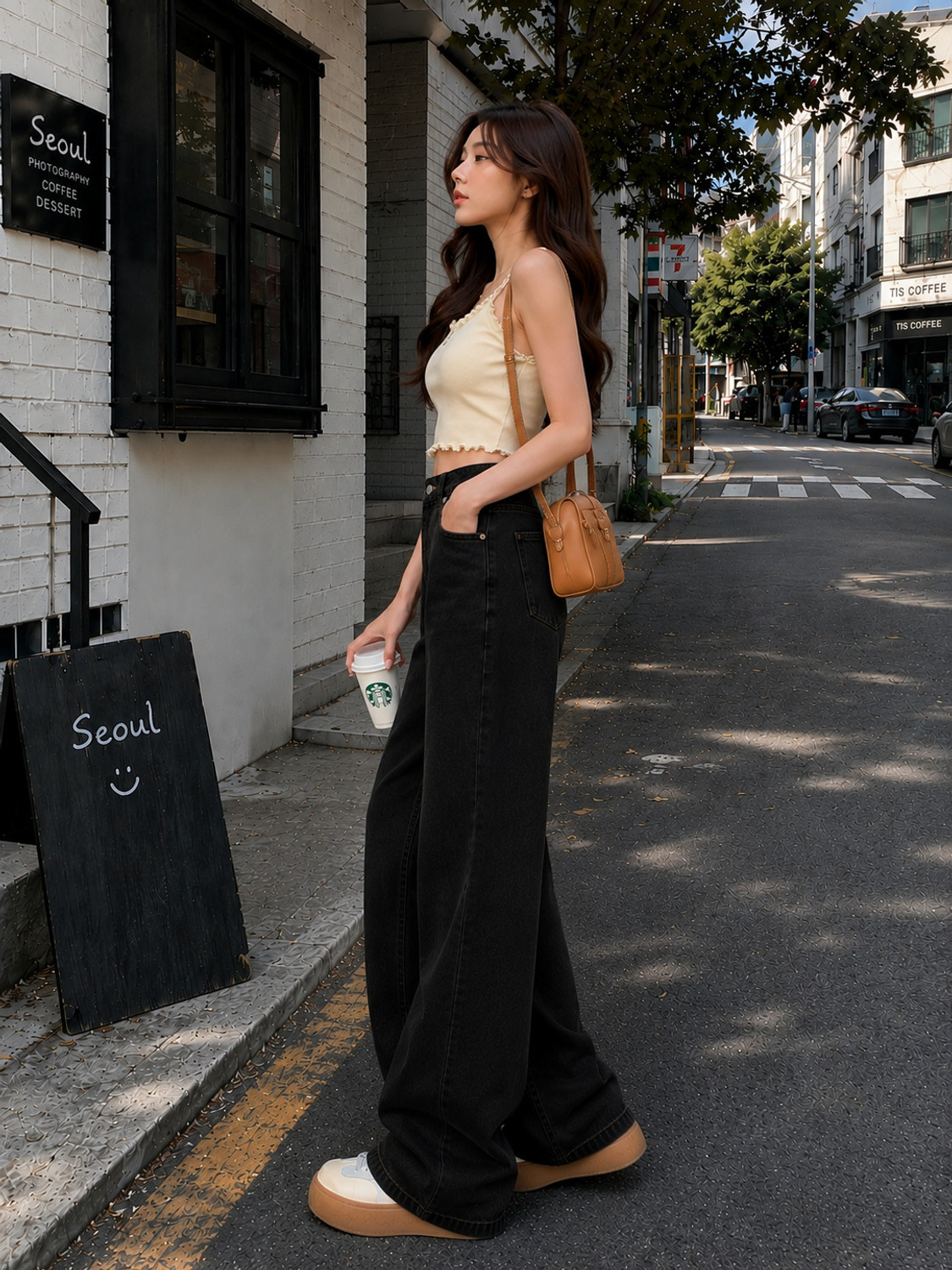 Image of KASHIAN Women Loose Fit High Rise Black Jeans