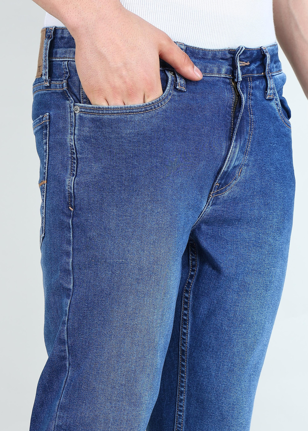 Image of FLYING MACHINE Relaxed Fit Men Blue Jeans