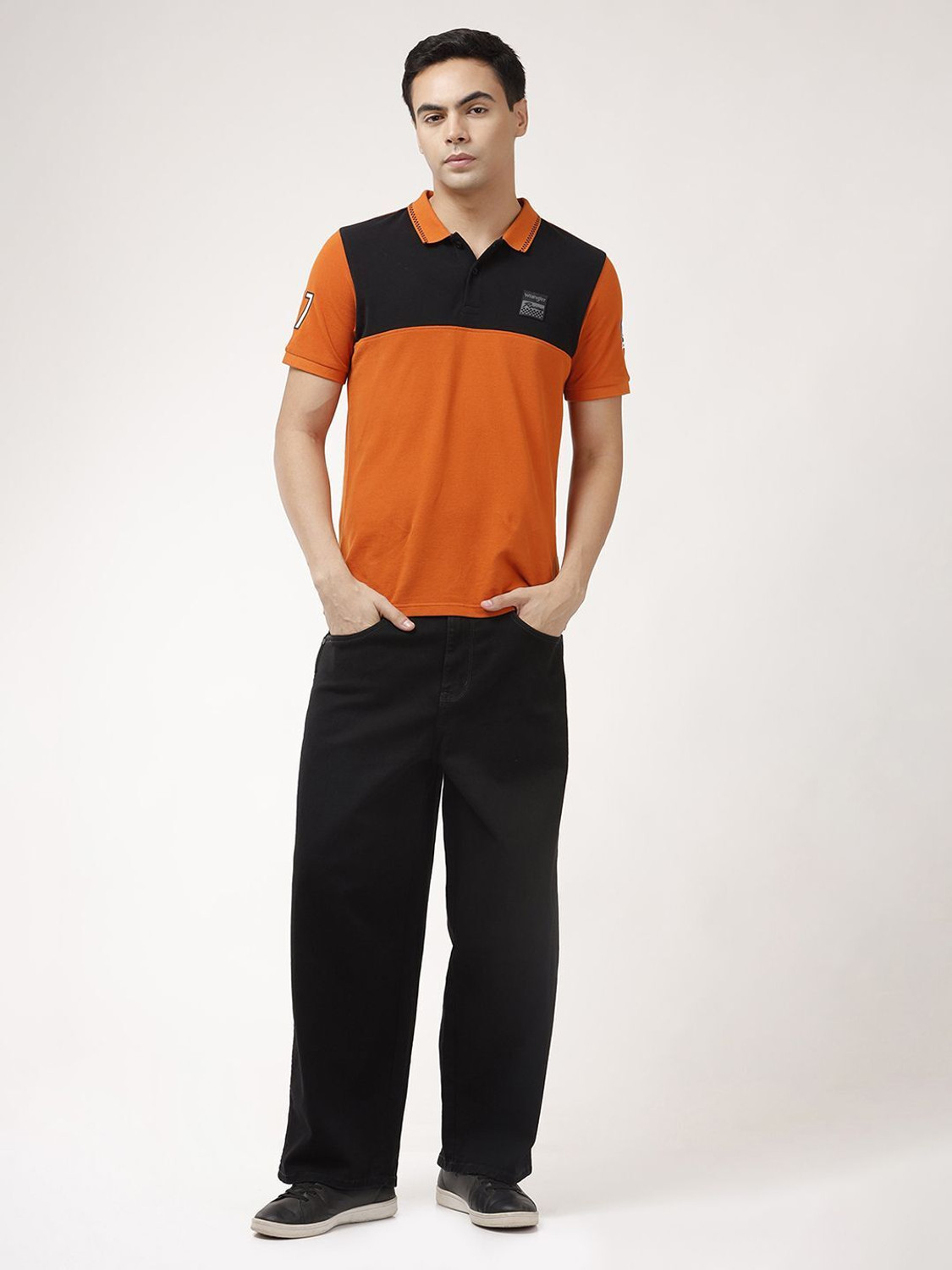 Image of Wrangler Loose Fit Men Black Jeans
