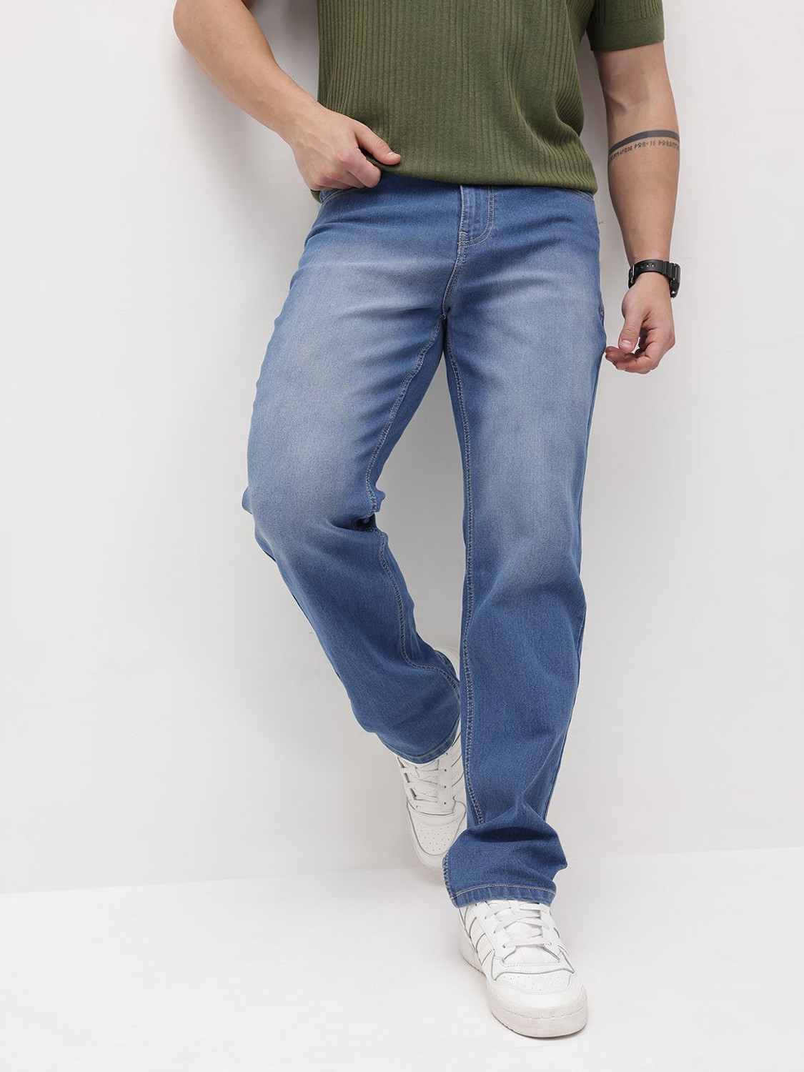 Image of Roadster Straight Fit Men Blue Jeans
