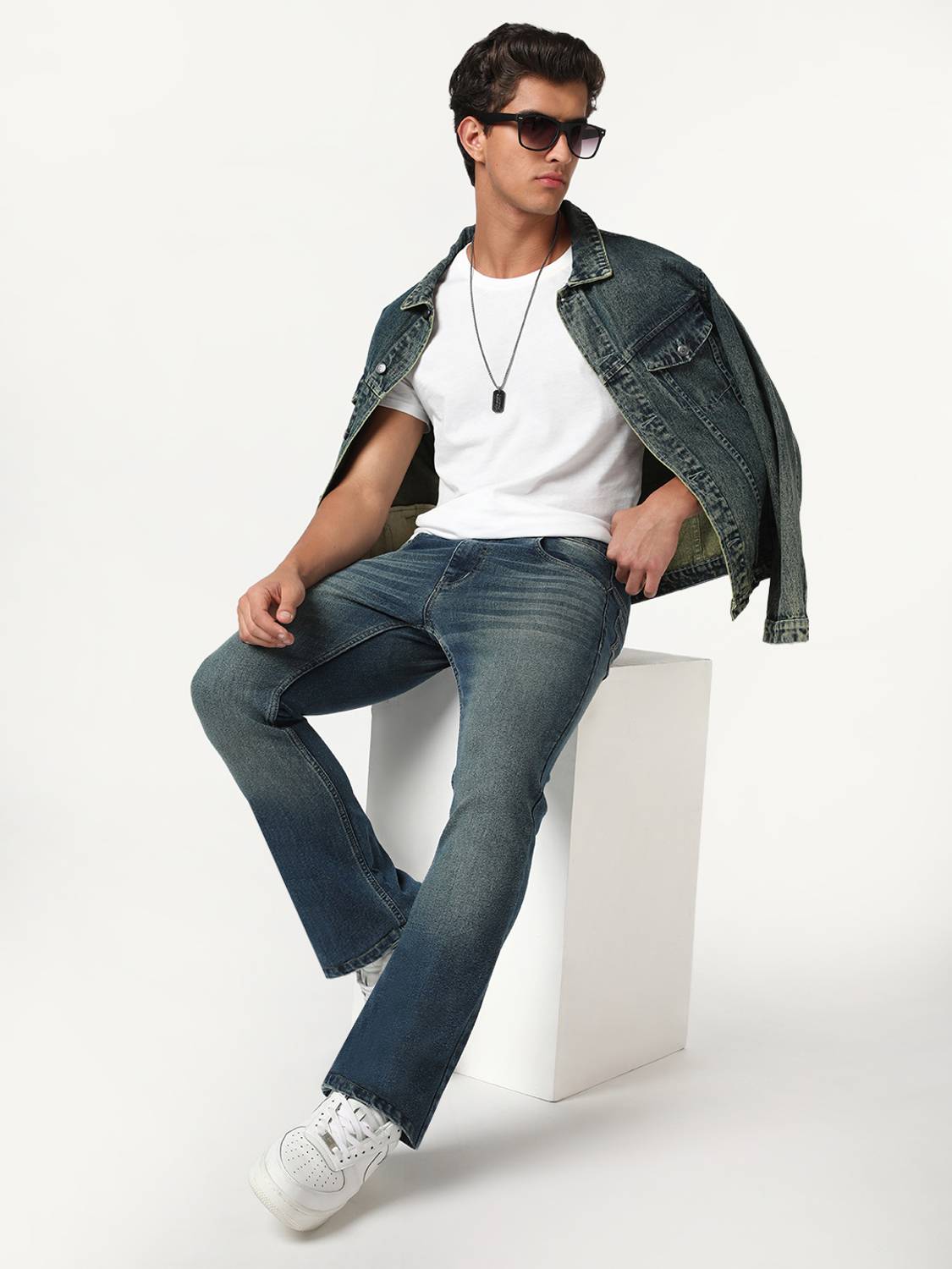 Urbano Men Light Blue Jeans - Image 4