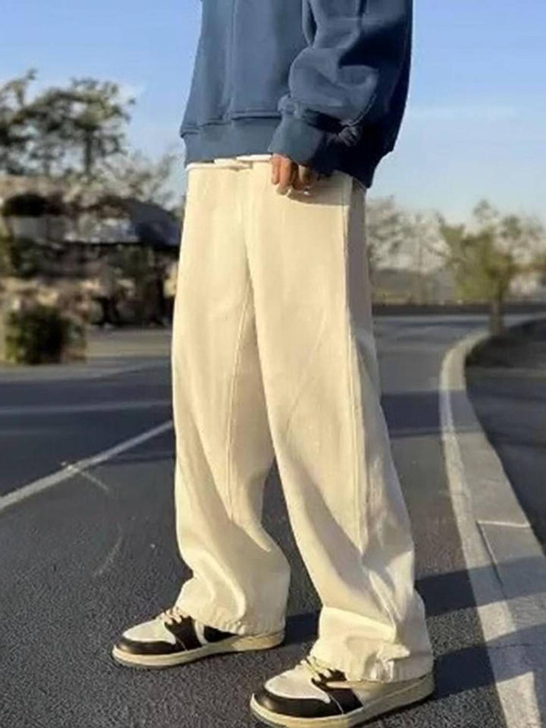 FashionForward Loose Fit Men White Jeans