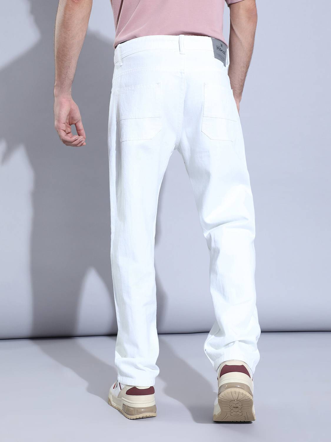 Hence Men White Relaxed Fit Jeans - Image 2