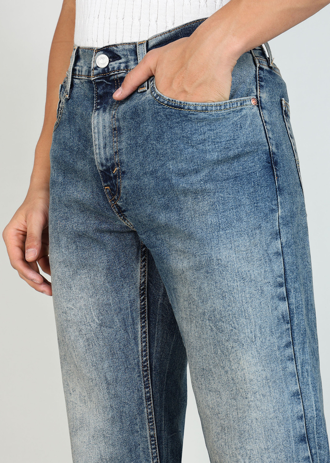 Image of LEVI'S Tapered Fit Men Blue Jeans