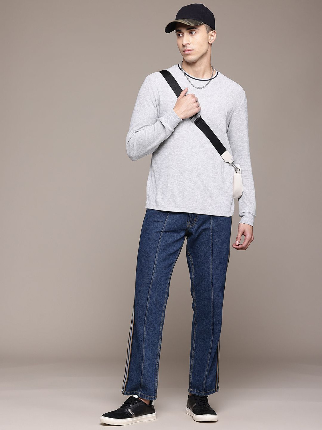 Image of Roadster Regular Men Blue Jeans