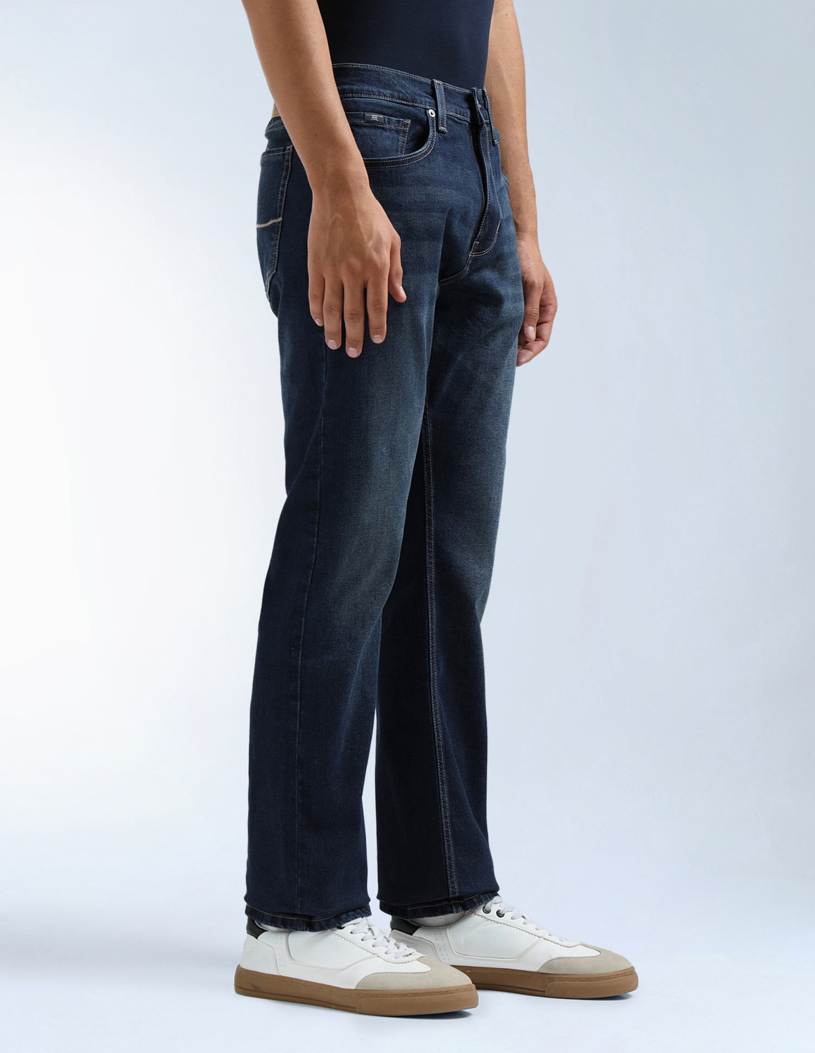 Image of FLYING MACHINE Straight Fit Men Blue Jeans