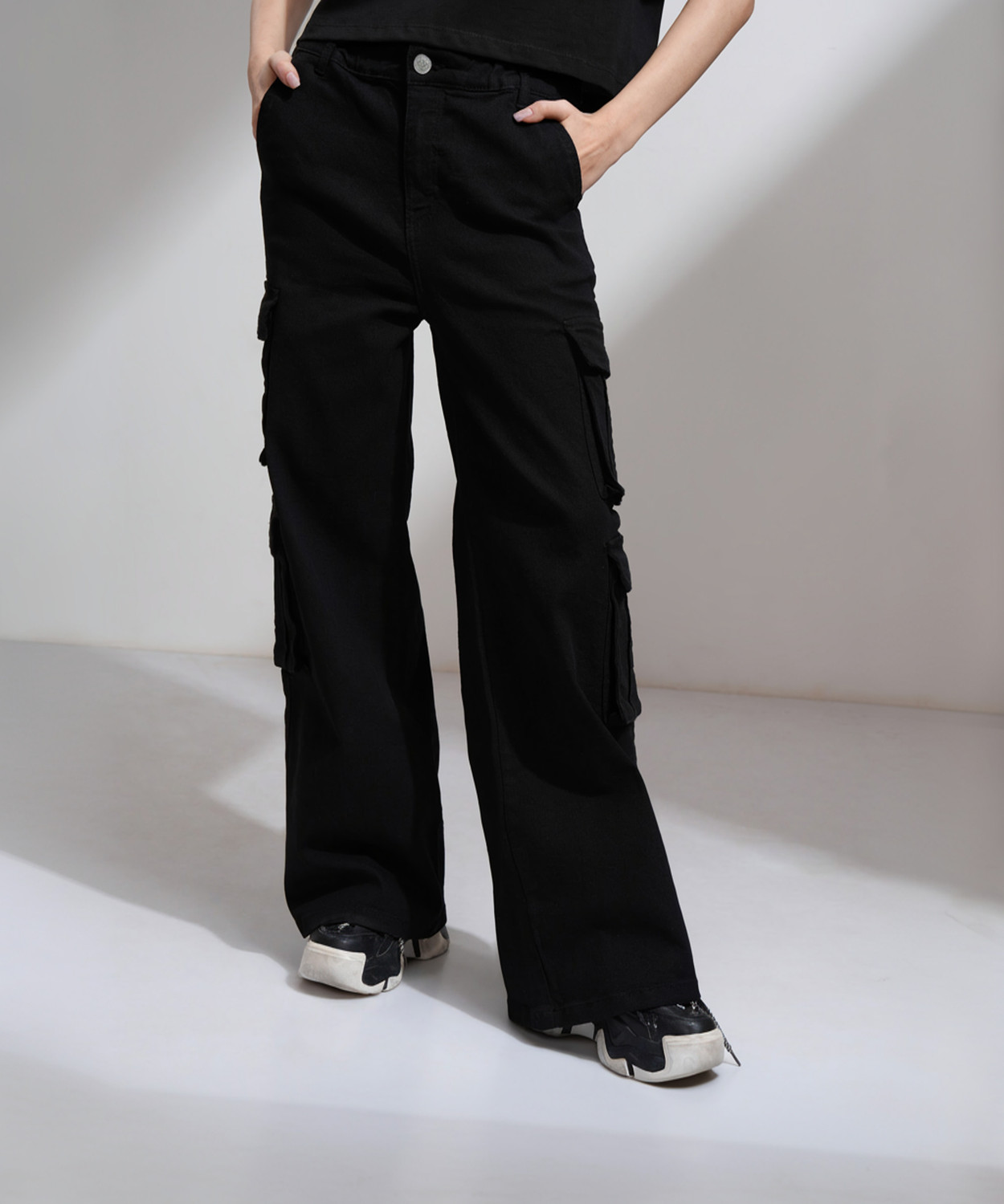 Image of Tokyo Talkies Straight Fit Women Black Jeans