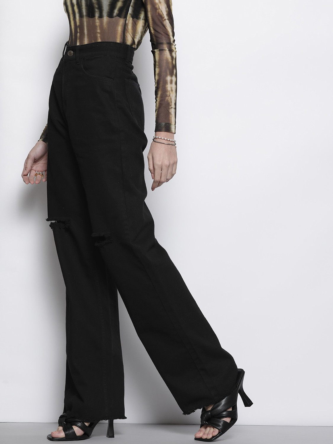 Image of SASSAFRAS Straight Fit Women Black Jeans