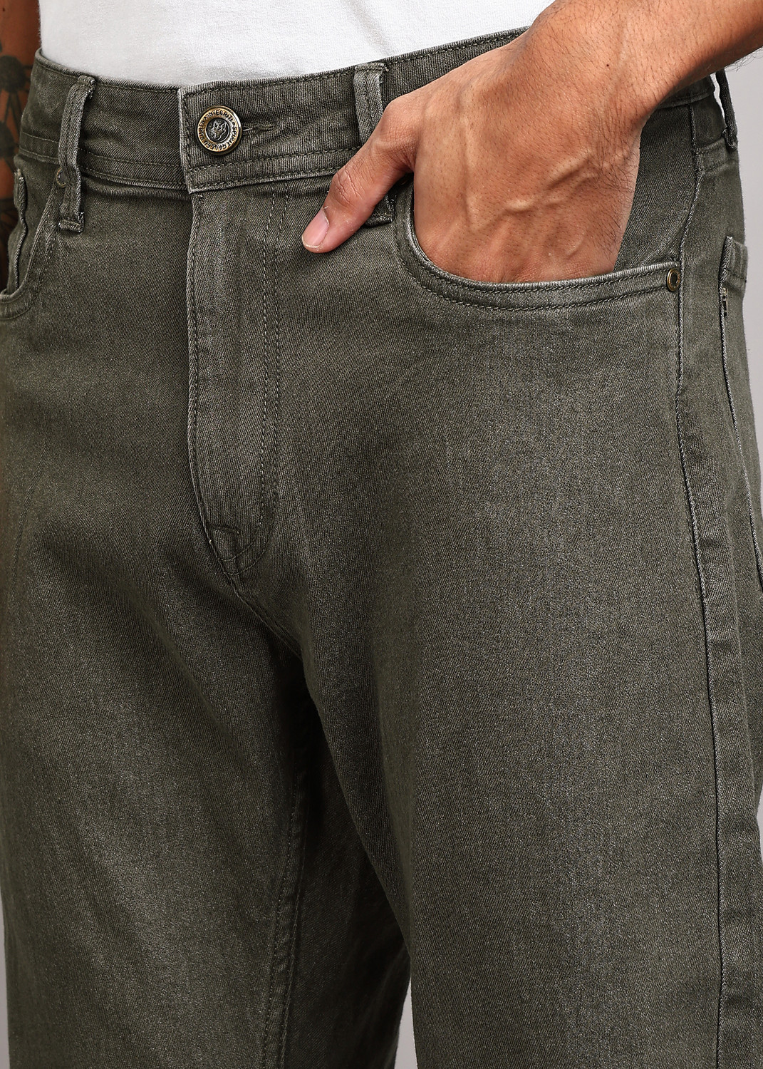 Image of INTEGRITI Men Straight Fit Mid Rise Dark Green Jeans