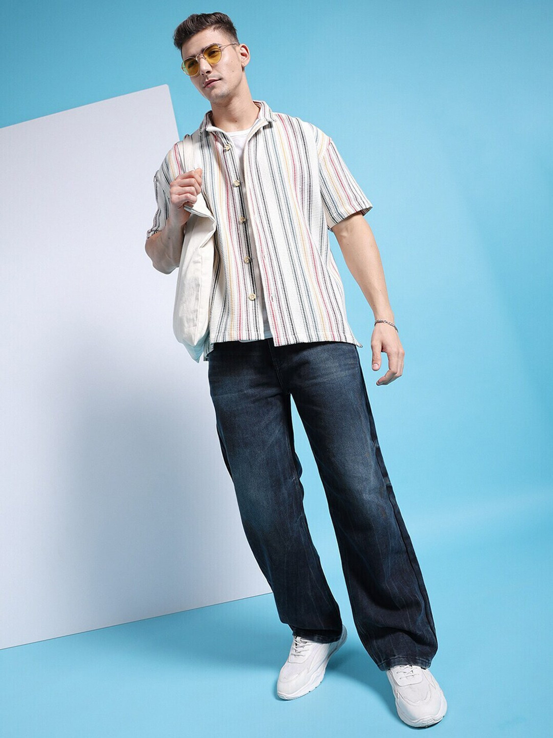 Image of The Indian Garage Co. Loose Fit Men Blue Jeans