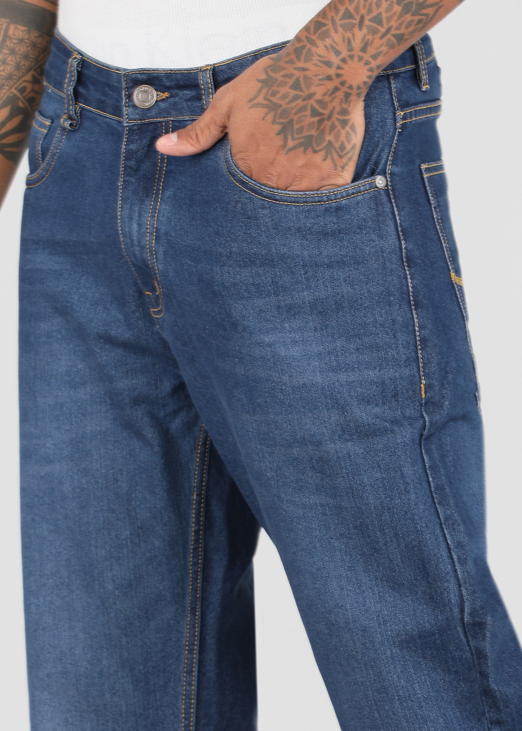 Image of Roadster Regular Men Blue Jeans