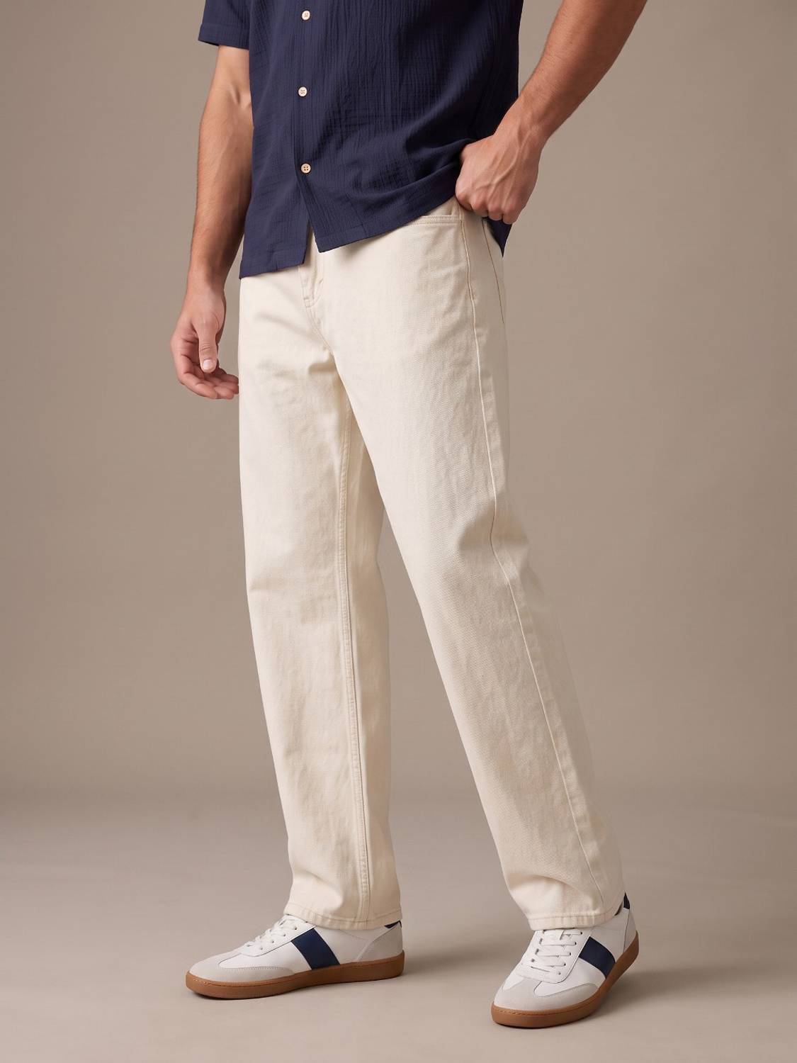 Roadster Men Beige Jeans