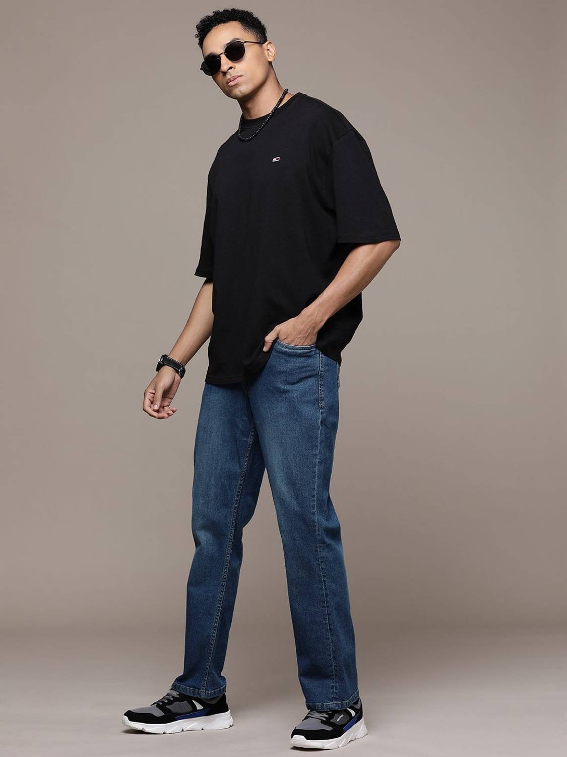 Roadster Men Blue Boot-Leg Jeans - Image 5