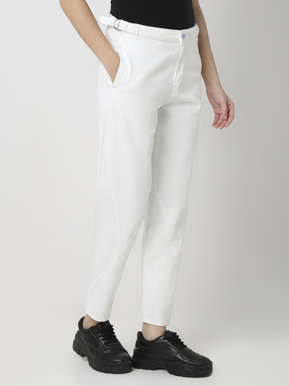 Image of Spykar Relaxed Fit Women White Jeans