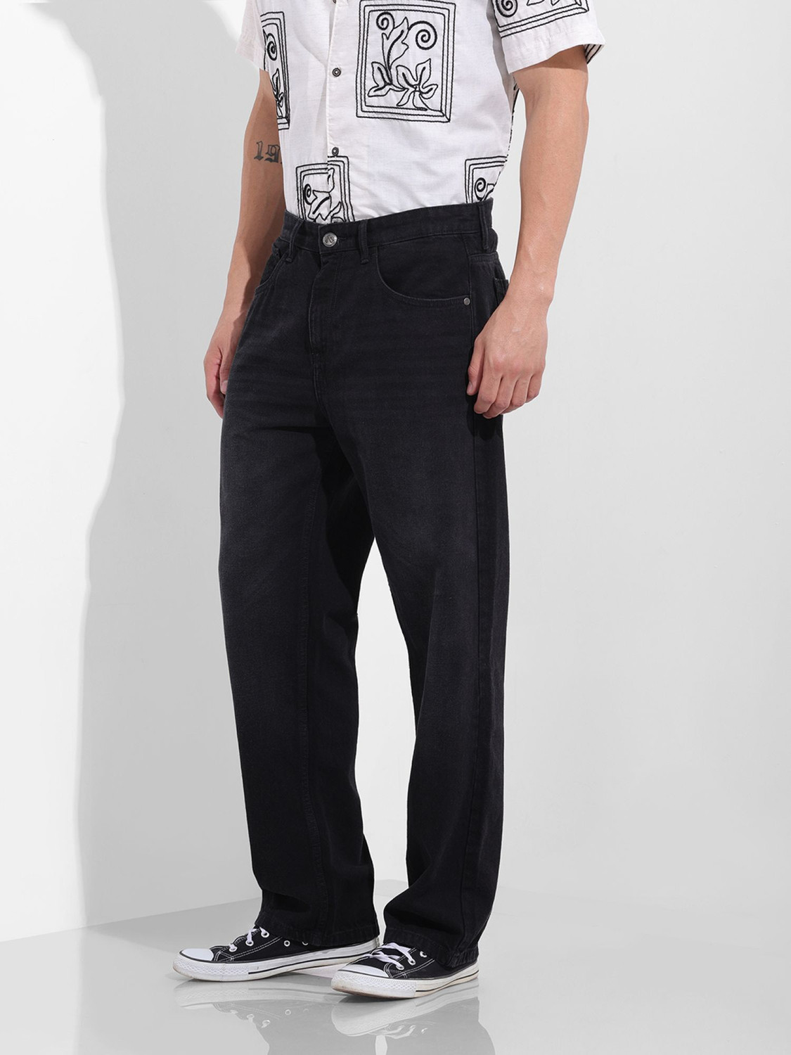 Image of The Indian Garage Co. Relaxed Fit Men Black Jeans