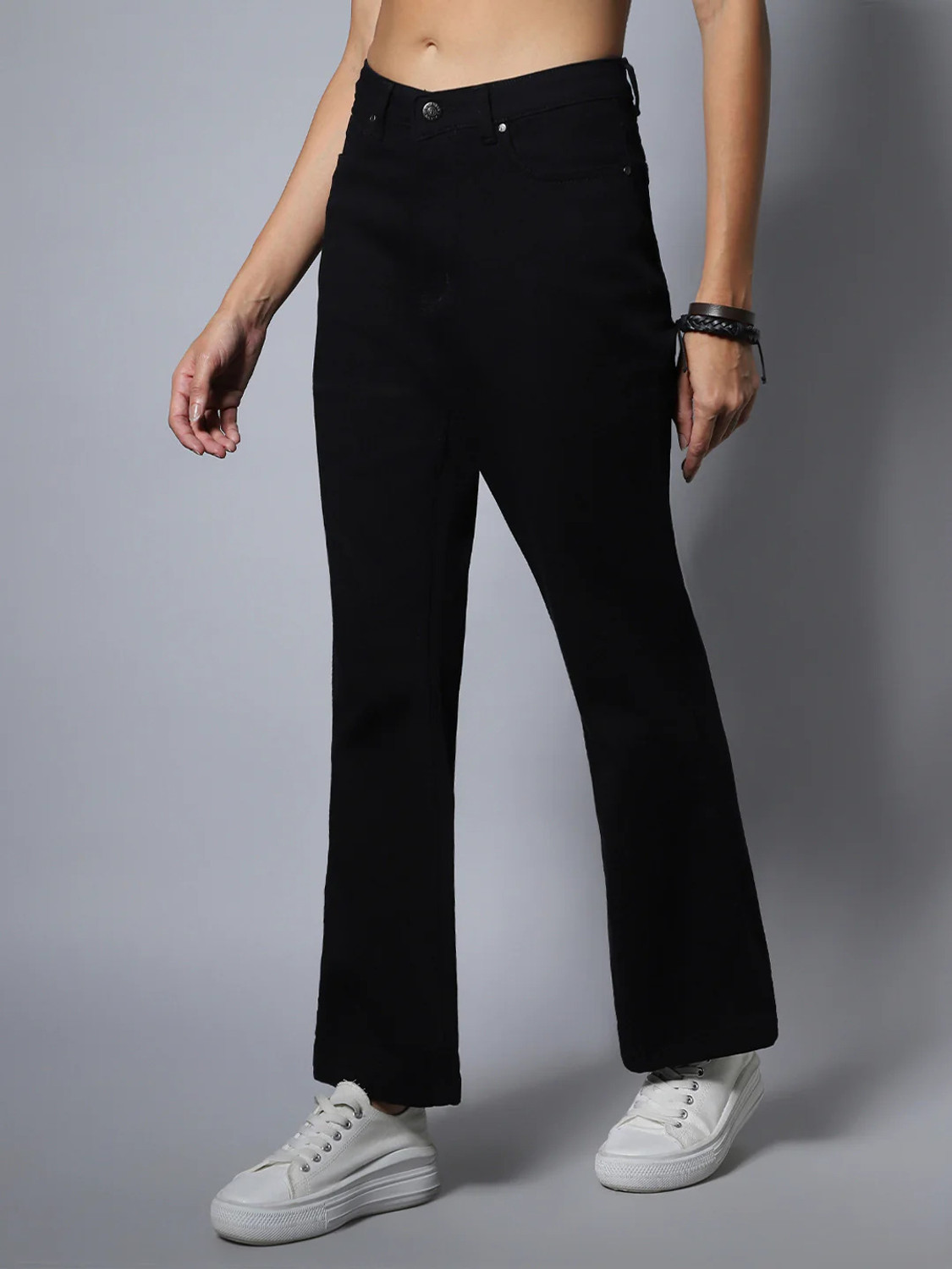 Image of Houeofcommon Boot-Leg Women Black Jeans