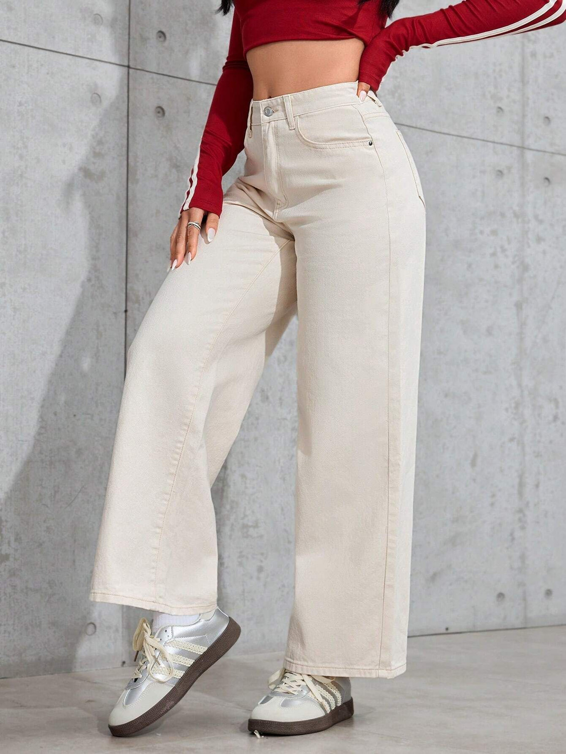 Image of Vktex Relaxed Fit Women Beige Jeans