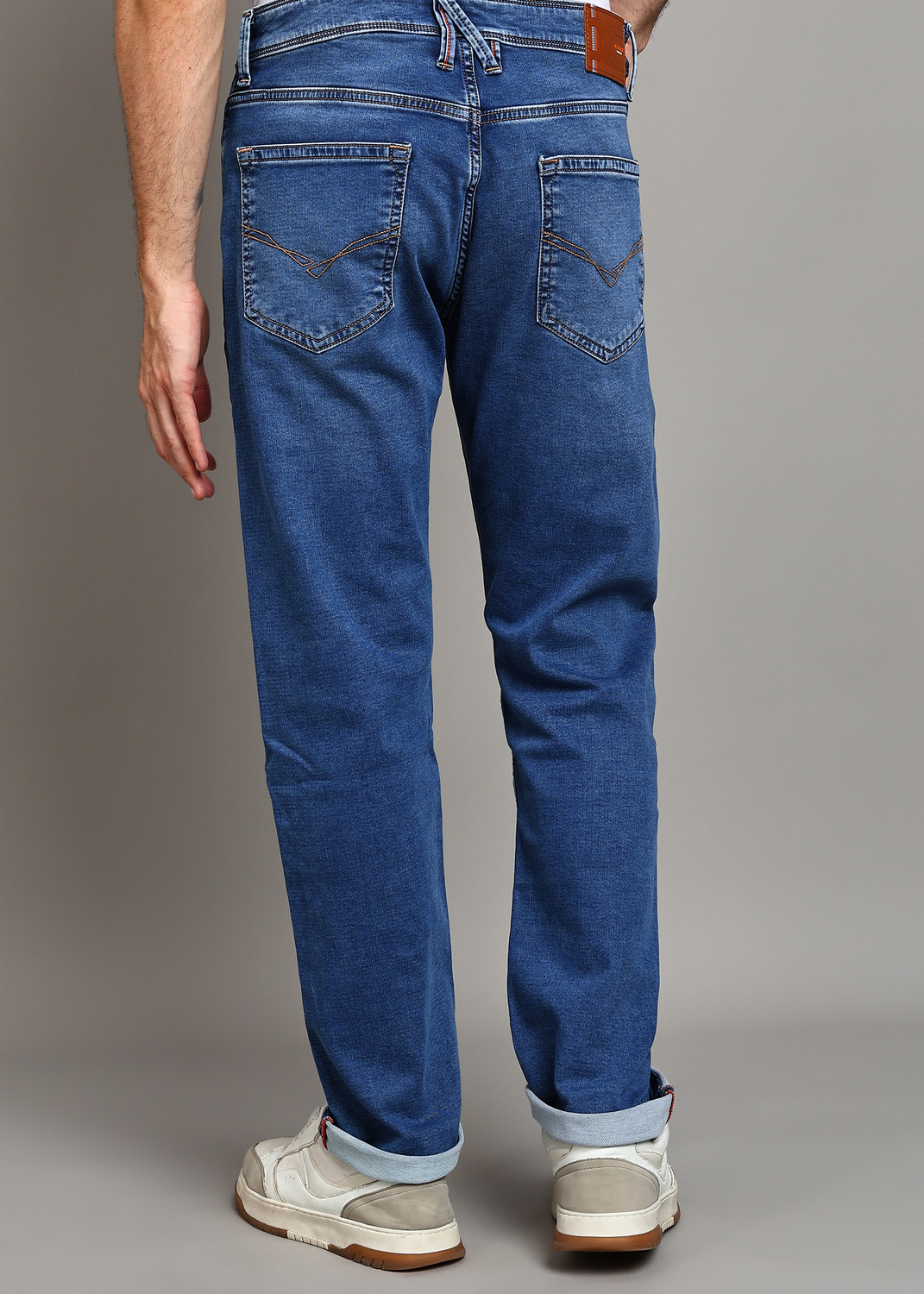 Image of KILLER Men Straight Fit Mid Rise Blue Jeans