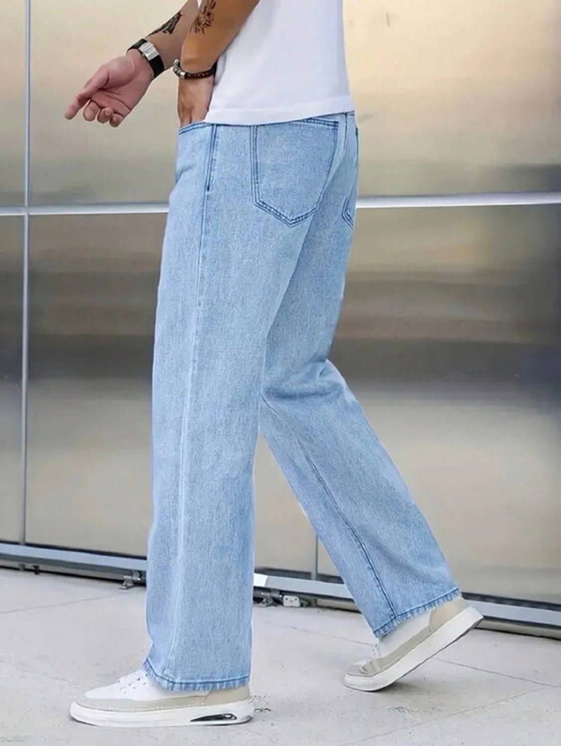 Sobbers Straight Fit Men Light Blue Jeans - Image 4