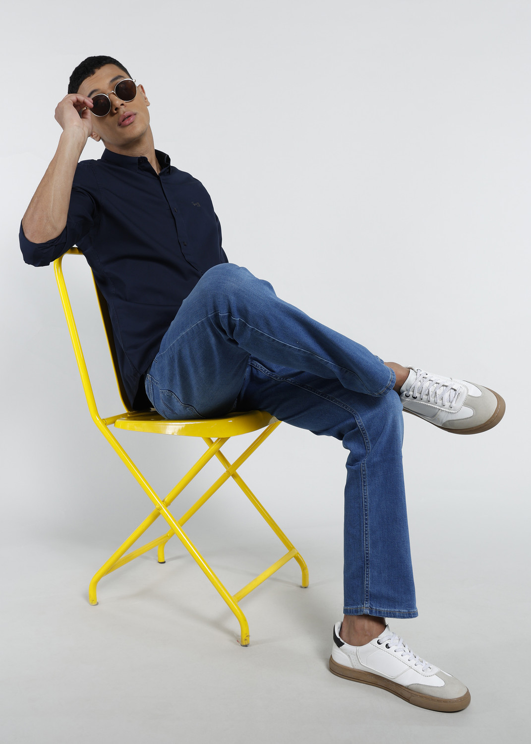 Image of Spykar Relaxed Fit Men Blue Jeans