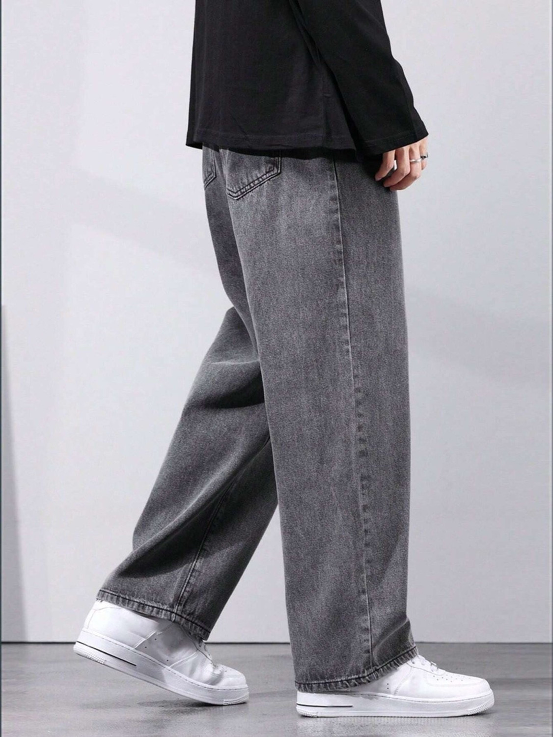 Image of JAARA Loose Fit Men Grey Jeans