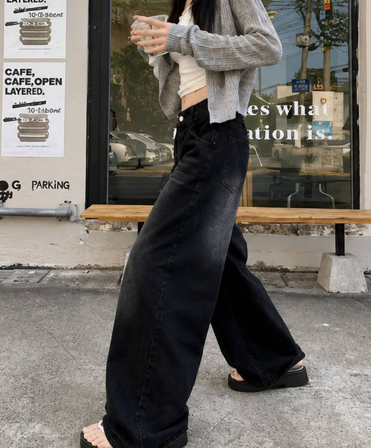 SHRIVAN Wide Leg Black Jeans for Women - Image 3