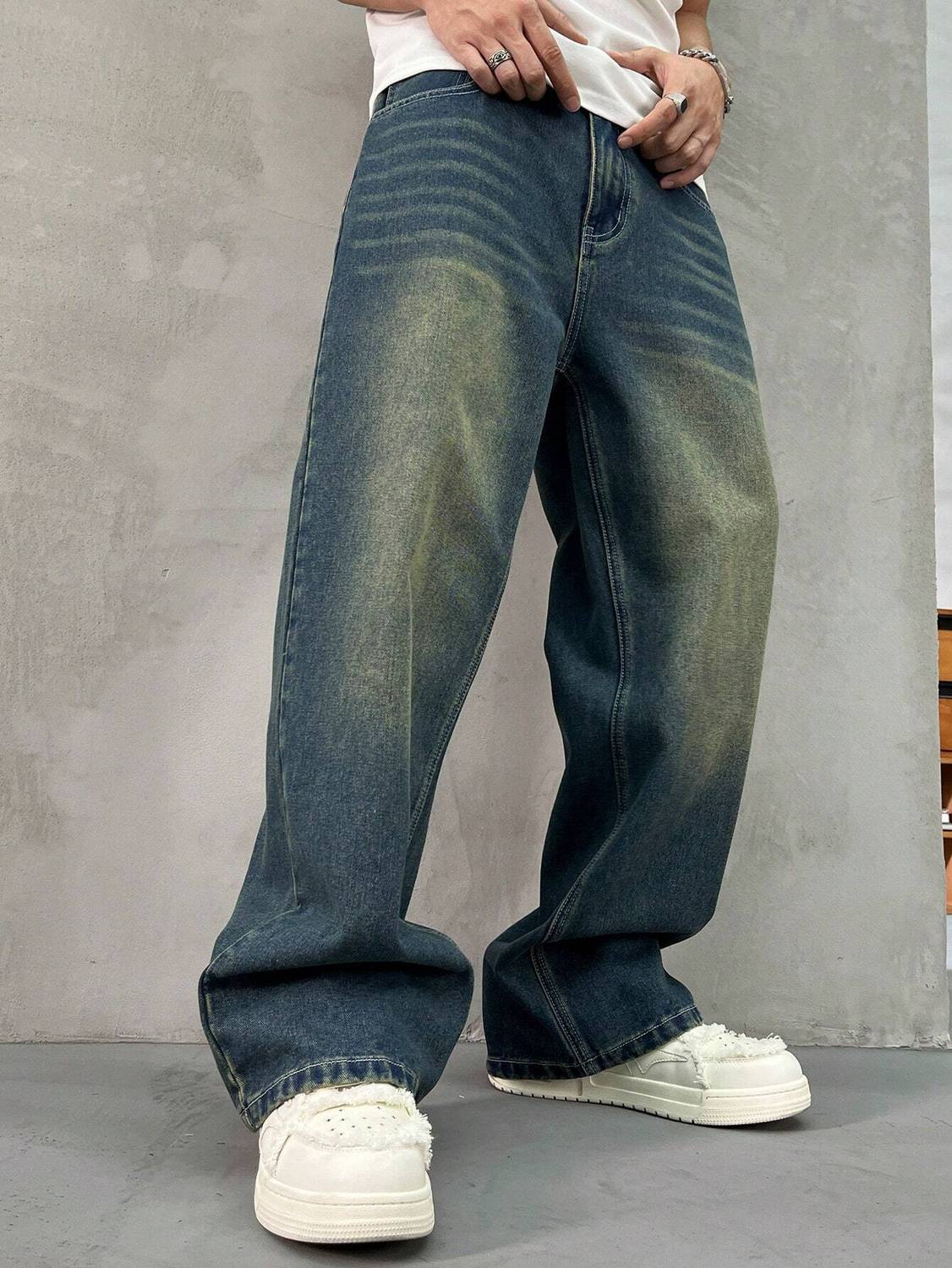 Americhic Men Blue Jeans Straight Fit - Image 5