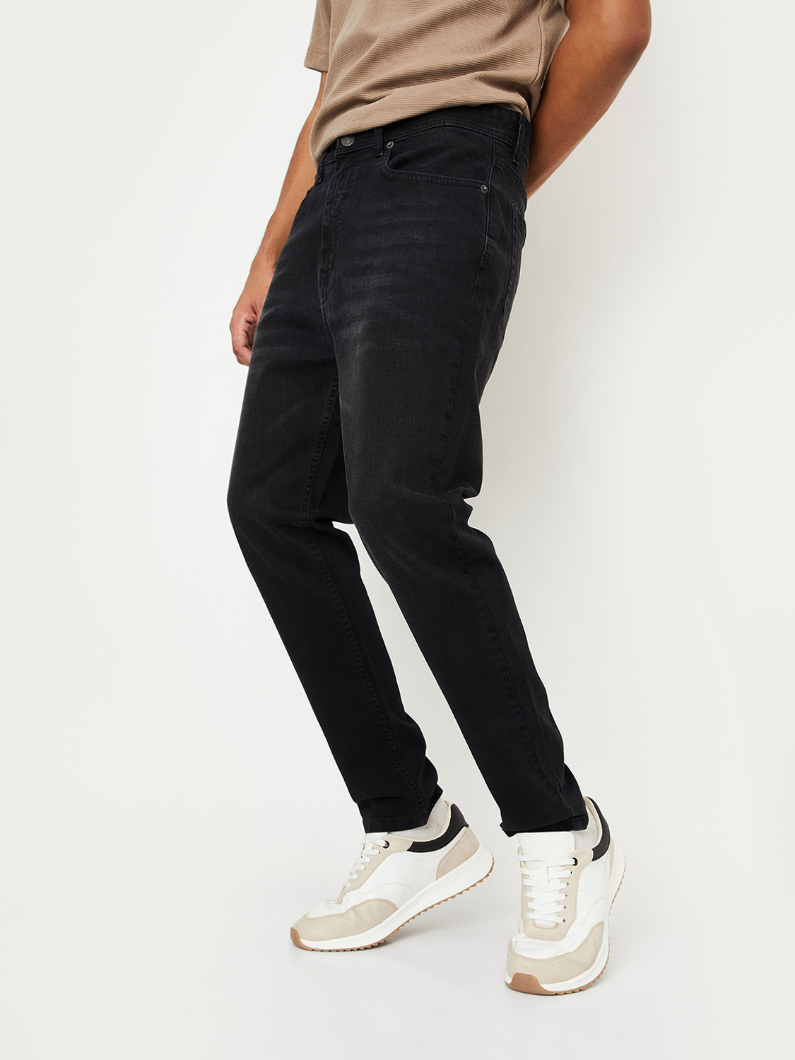 Image of MAX Regular Men Black Jeans